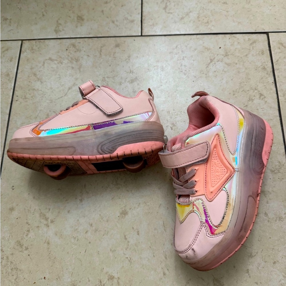 Kids Pink Light-Up Roller Shoes